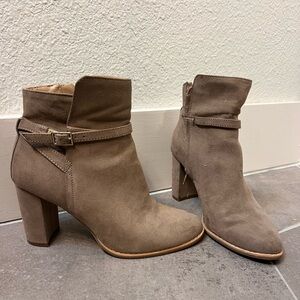 Banana Republic Taupe Ankle Booties